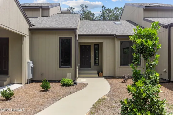 $683,000 | 21 Lake Pinehurst Villas Road, Pinehurst, NC 28374