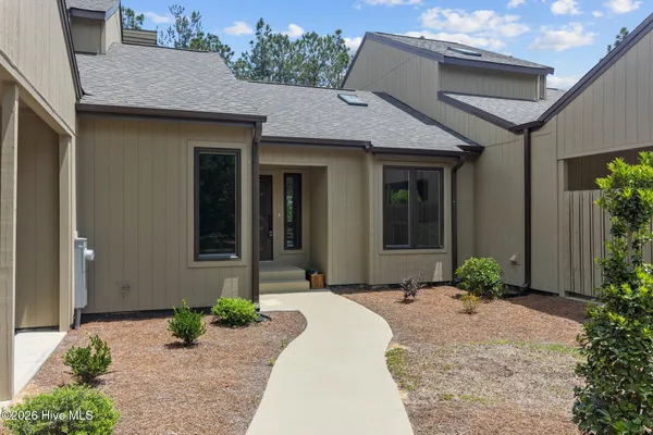 $683,000 | 21 Lake Pinehurst Villas Road, Pinehurst, NC 28374