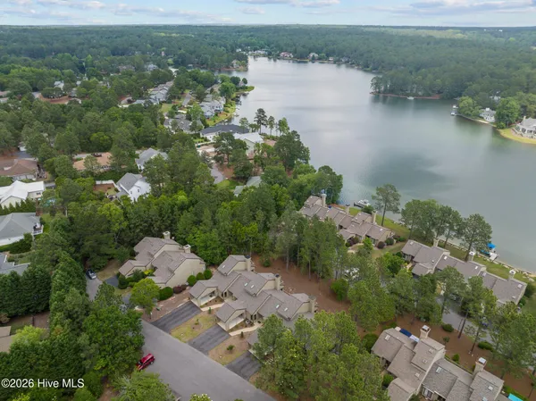 $683,000 | 21 Lake Pinehurst Villas Road, Pinehurst, NC 28374