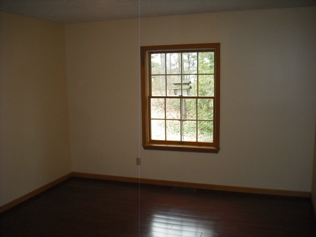 6664 Deepwater Point Road Williamsburg, MI 49690 - Photo 15 of 29 1797388-14.JPG