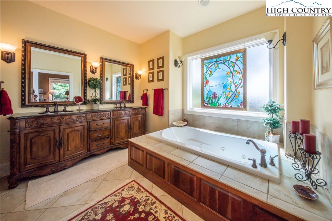184 Jones Moretz Road Boone, NC 28607 - Photo 11 of 24 Gallery Image 11