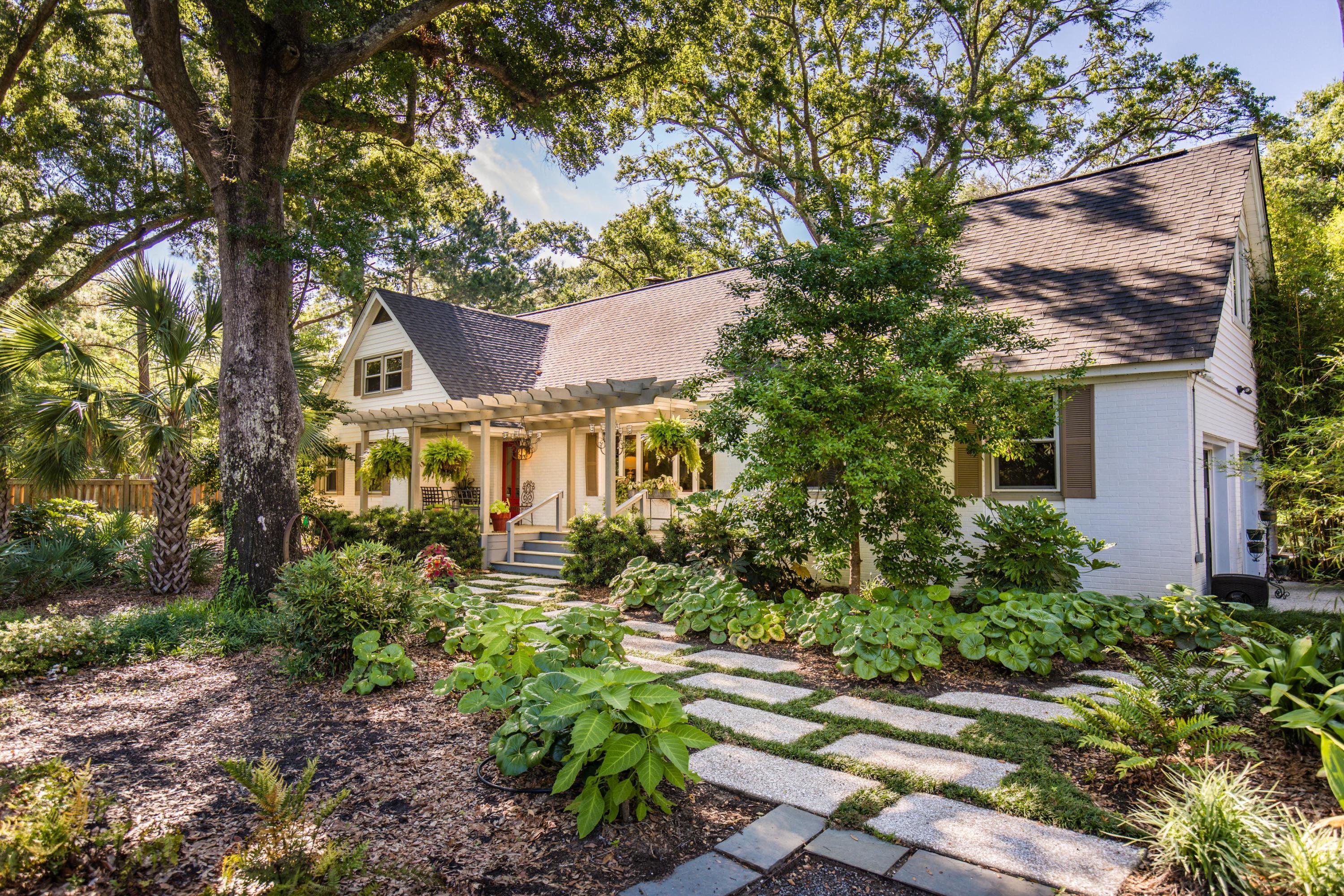 1221 Stone Post Road Charleston, SC 29412 - Photo 1 of 52 20180601-IMG_8707EllisCreekLLC-HDR