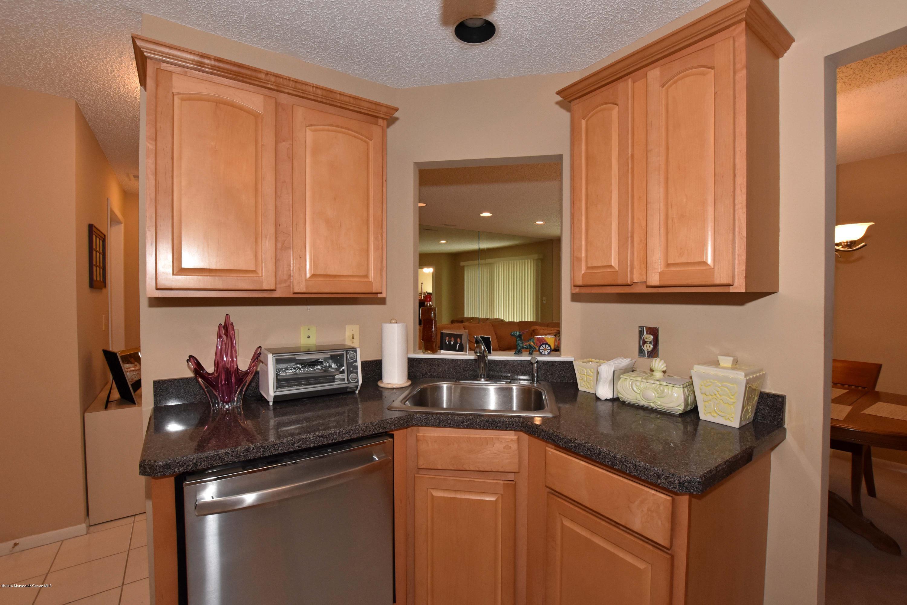 235 Ravenswood Road Englishtown, NJ 07726 - Photo 3 of 10 Kitchen 2