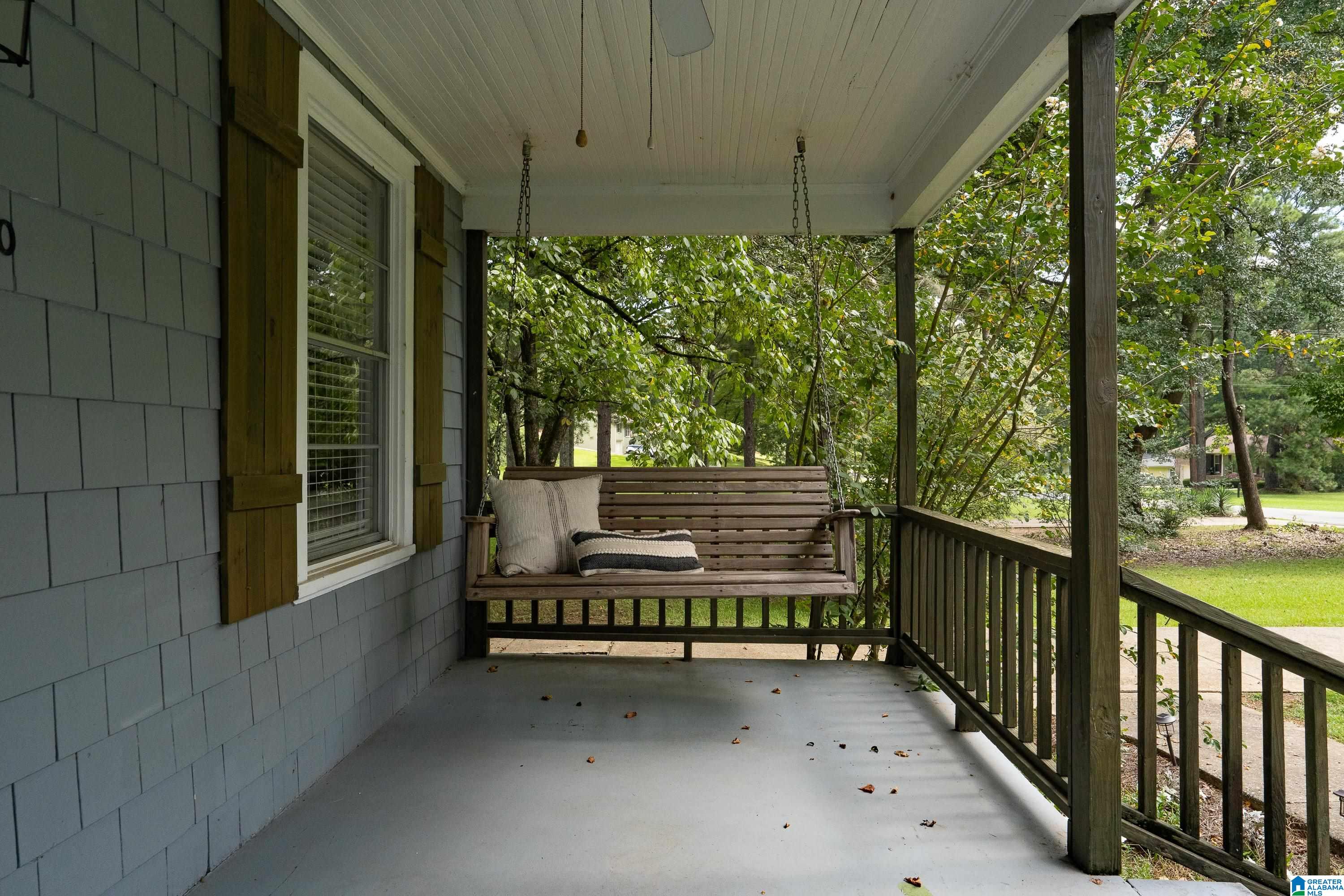 6070 Dickey Springs Road Bessemer, AL 35022 - Photo 3 of 31