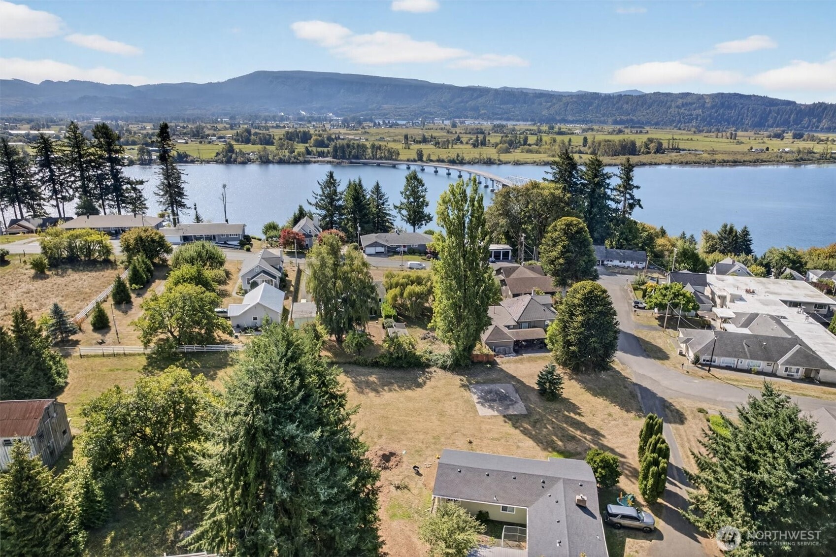 198 Alder Street Cathlamet, WA 98612 - Photo 18 of 21