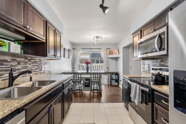 $215,000 | 8574 Spinnaker Way, Ypsilanti, MI 48197