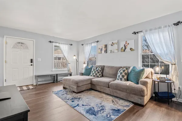 $215,000 | 8574 Spinnaker Way, Ypsilanti, MI 48197