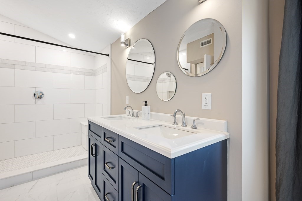 68 Bates Point Road Webster, MA 01570 - Photo 25 of 42 Gallery Image 25