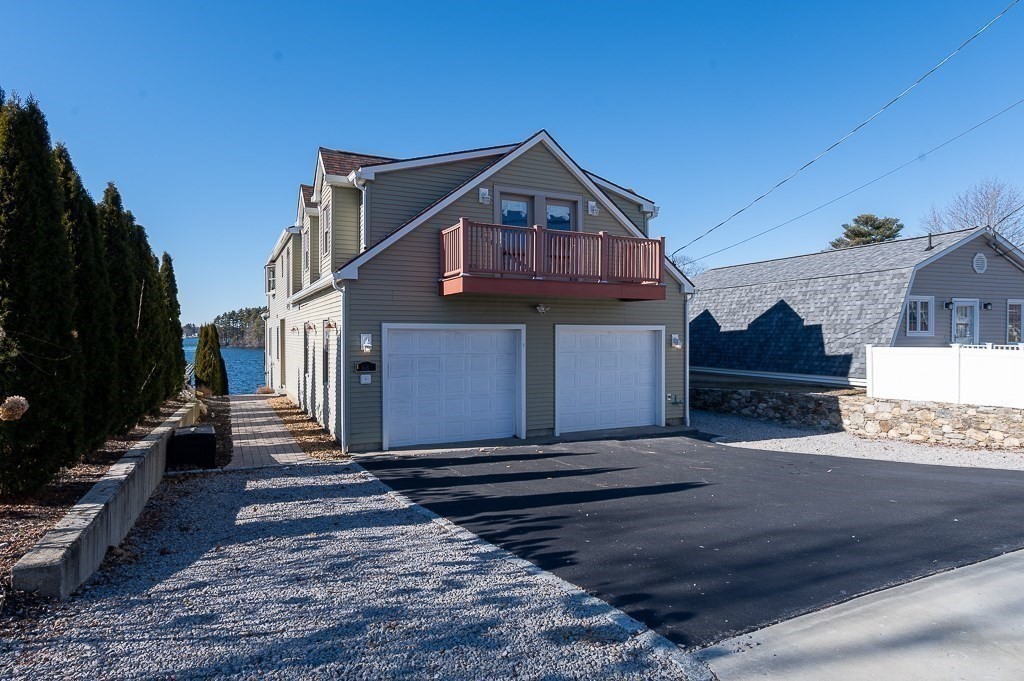 68 Bates Point Road Webster, MA 01570 - Photo 3 of 42 Gallery Image 3