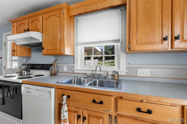 $184,900 | 208 Elmwood Boulevard, Jackson, MO 63755