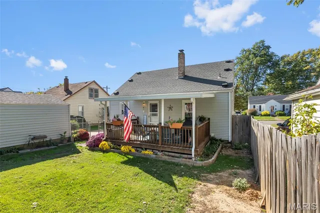 $184,900 | 208 Elmwood Boulevard, Jackson, MO 63755