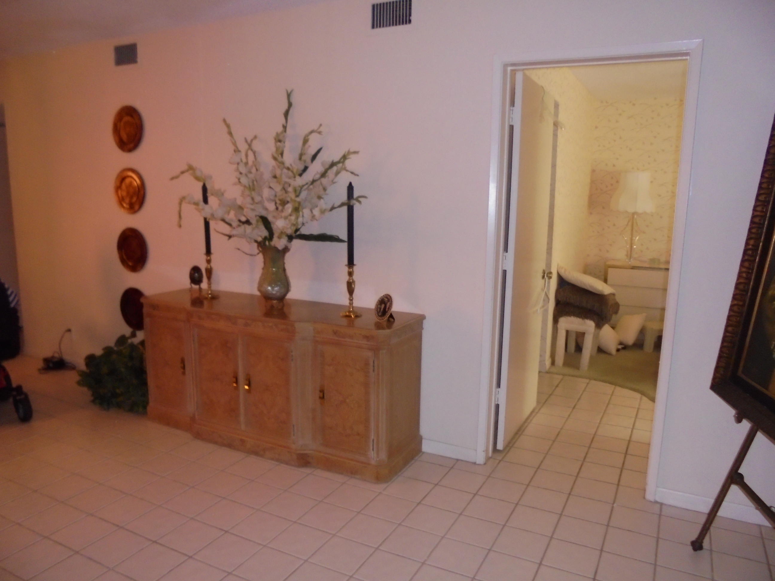 18760 Jolson Avenue, Unit 6 Boca Raton, FL 33496 - Photo 13 of 22 013