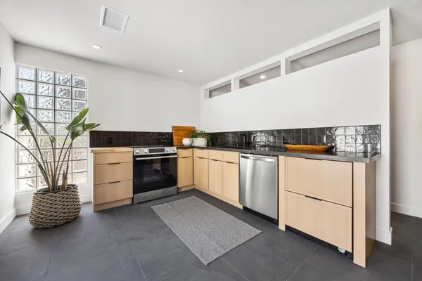 $1,675,000 | 2063 South Broadmoor Drive, Palm Springs, CA 92264