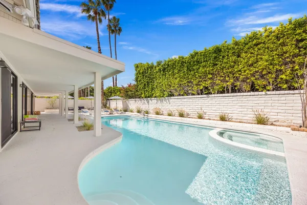 $1,675,000 | 2063 South Broadmoor Drive, Palm Springs, CA 92264