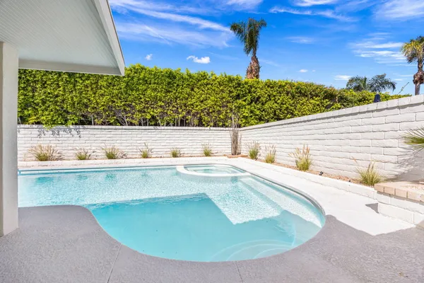 $1,675,000 | 2063 South Broadmoor Drive, Palm Springs, CA 92264