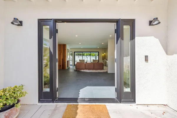 $1,675,000 | 2063 South Broadmoor Drive, Palm Springs, CA 92264