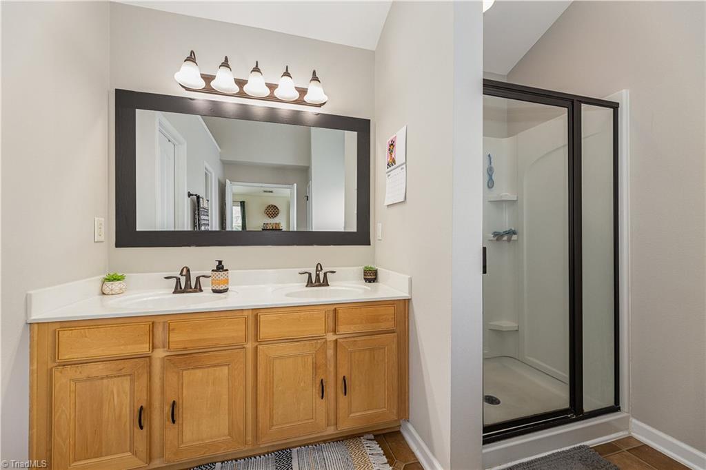 733 Spinning Wheel Point High Point, NC 27265 - Photo 14 of 27 Gallery Image 14
