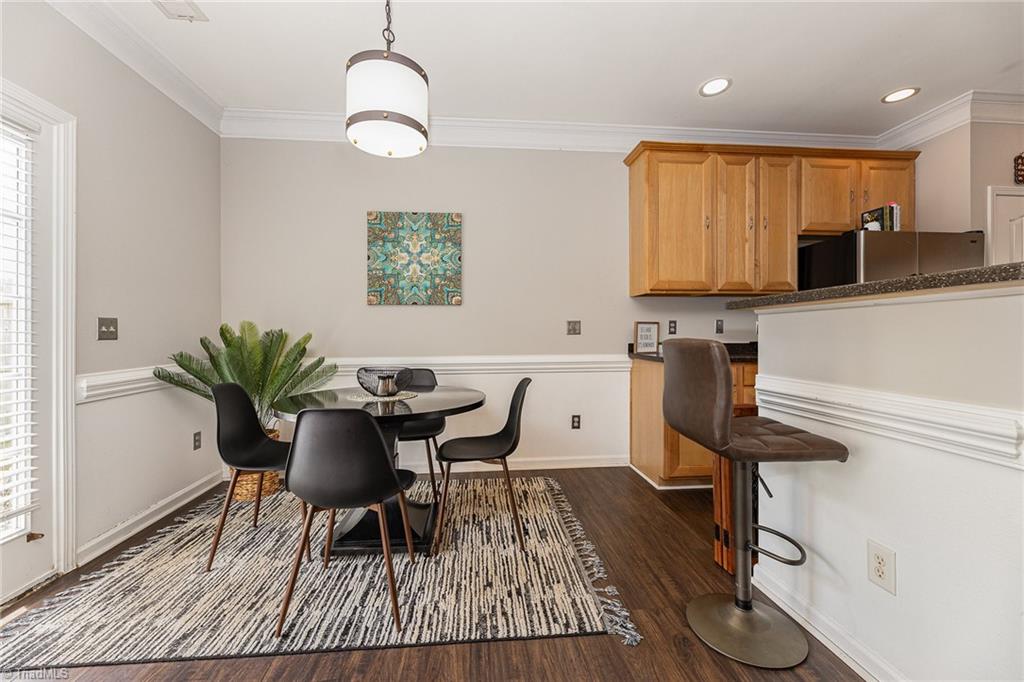 733 Spinning Wheel Point High Point, NC 27265 - Photo 8 of 27 Gallery Image 8