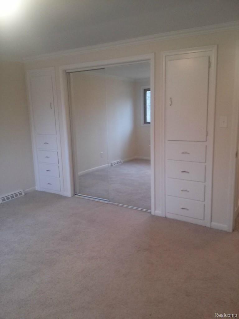 19711 Clark Road Belleville, MI 48111 - Photo 30 of 37 030.jpg