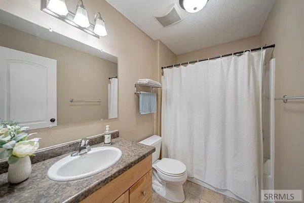 $449,000 | 3855 East Vision Drive, Idaho Falls, ID 83401