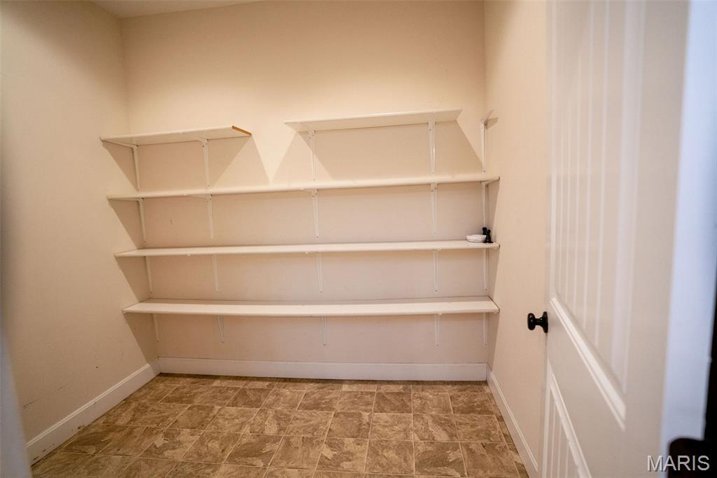 1117 Folgers Street Marion, IL 62959 - Photo 18 of 59