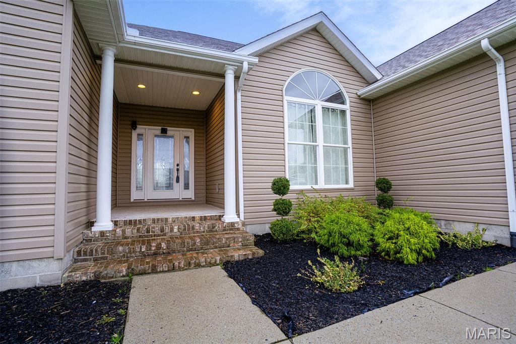 1117 Folgers Street Marion, IL 62959 - Photo 3 of 59