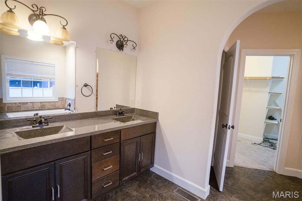 1117 Folgers Street Marion, IL 62959 - Photo 33 of 59