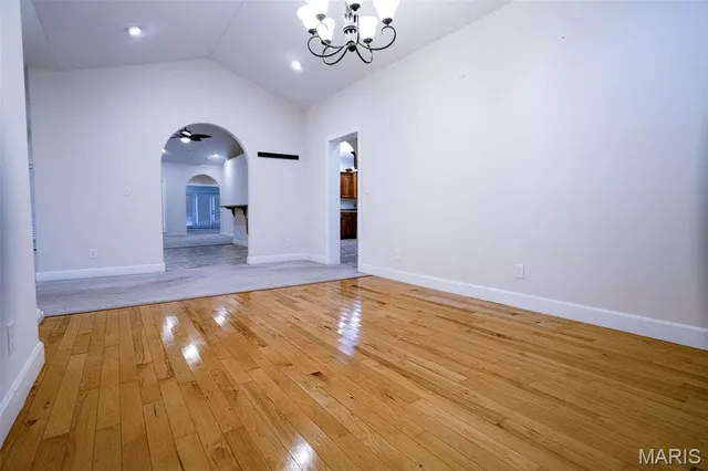 $352,500 | 1117 Folgers Street, Marion, IL 62959