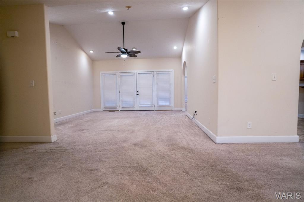 1117 Folgers Street Marion, IL 62959 - Photo 10 of 59