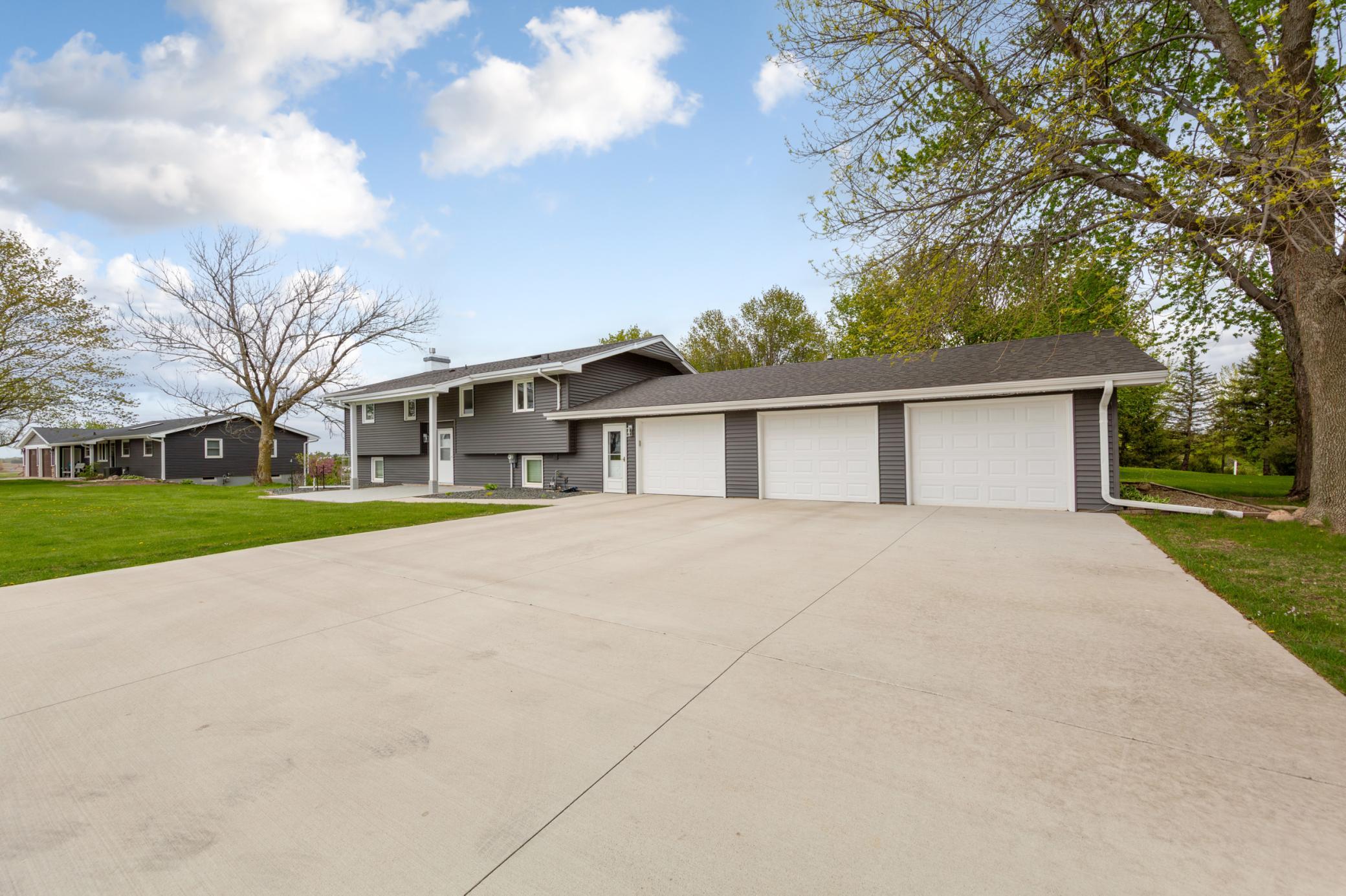 14159 Summit Lane Waseca, MN 56093 - Photo 8 of 53