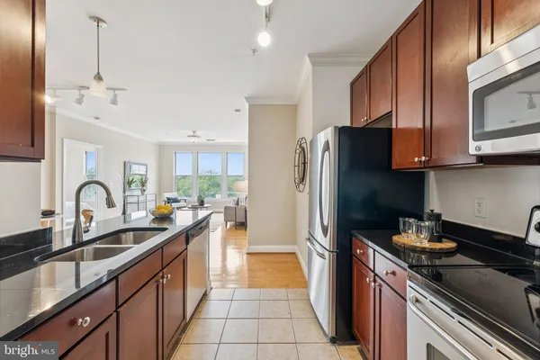 $559,000 | 1391 Pennsylvania Ave. Southeast, Unit 403, Washington, DC 20003