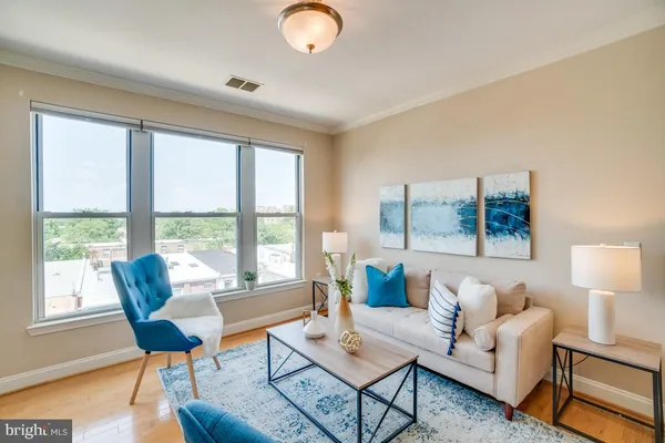 $559,000 | 1391 Pennsylvania Ave. Southeast, Unit 403, Washington, DC 20003