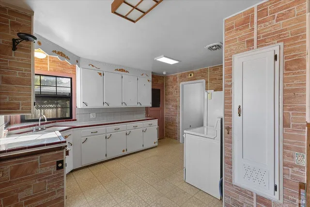 $599,000 | 2112 Berkeley Drive, Santa Rosa, CA 95401