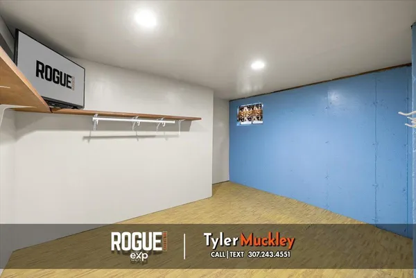 $335,000 | 809 South 1st Street, Glenrock, WY 82637