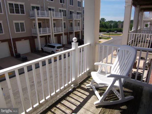 $2,900 | 4618 Battenburg Lane, Unit 731, Fairfax, VA 22030