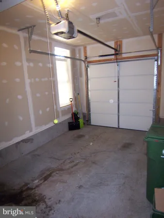 $2,900 | 4618 Battenburg Lane, Unit 731, Fairfax, VA 22030