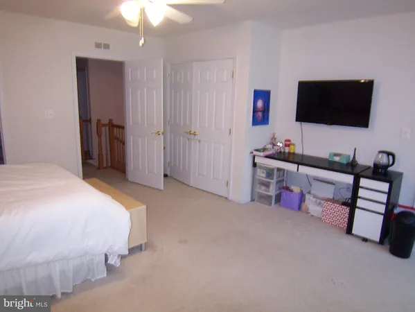 $2,900 | 4618 Battenburg Lane, Unit 731, Fairfax, VA 22030