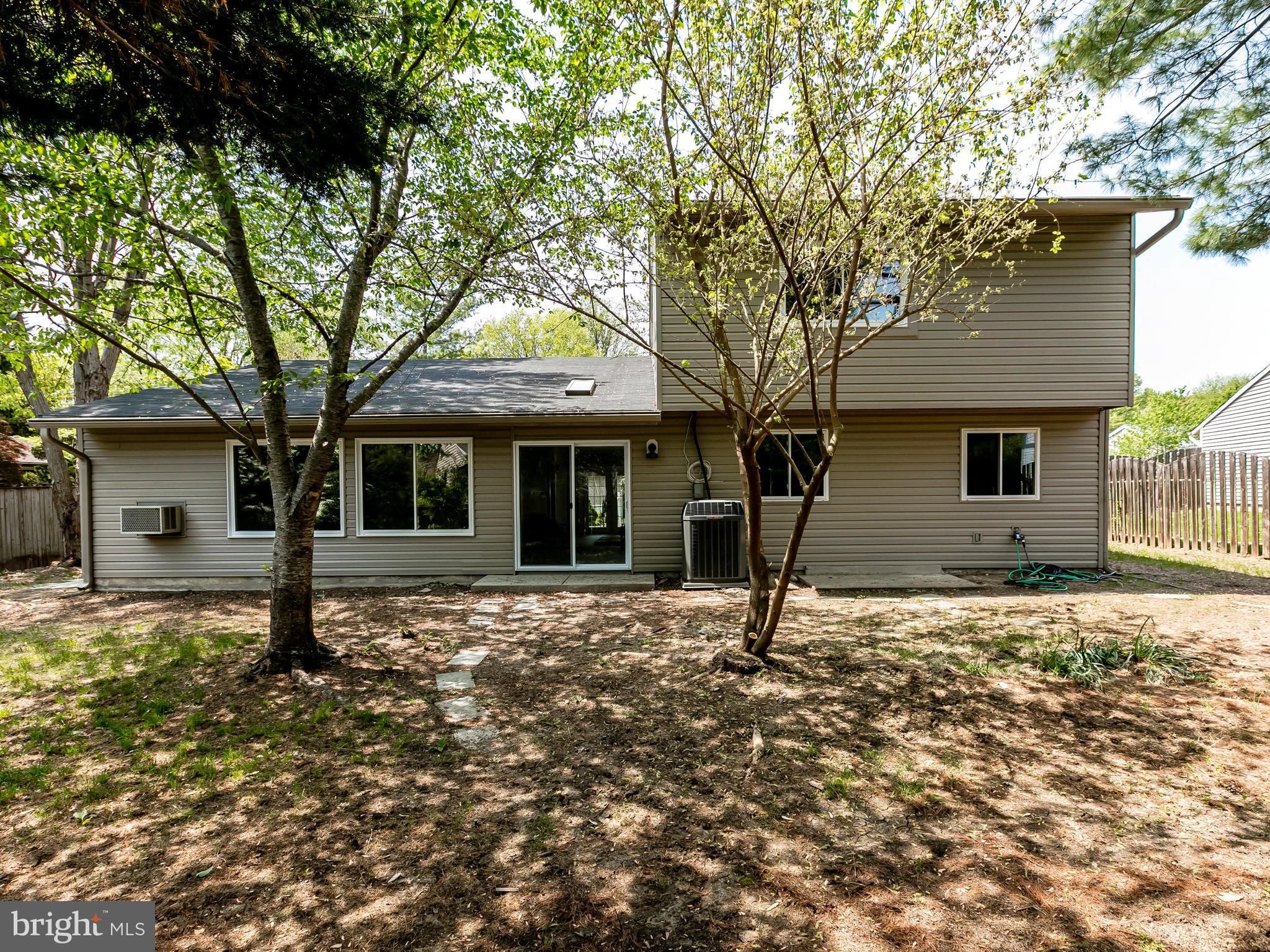 4509 Flintstone Road Alexandria, VA 22306 - Photo 20 of 20 Exterior (Rear)