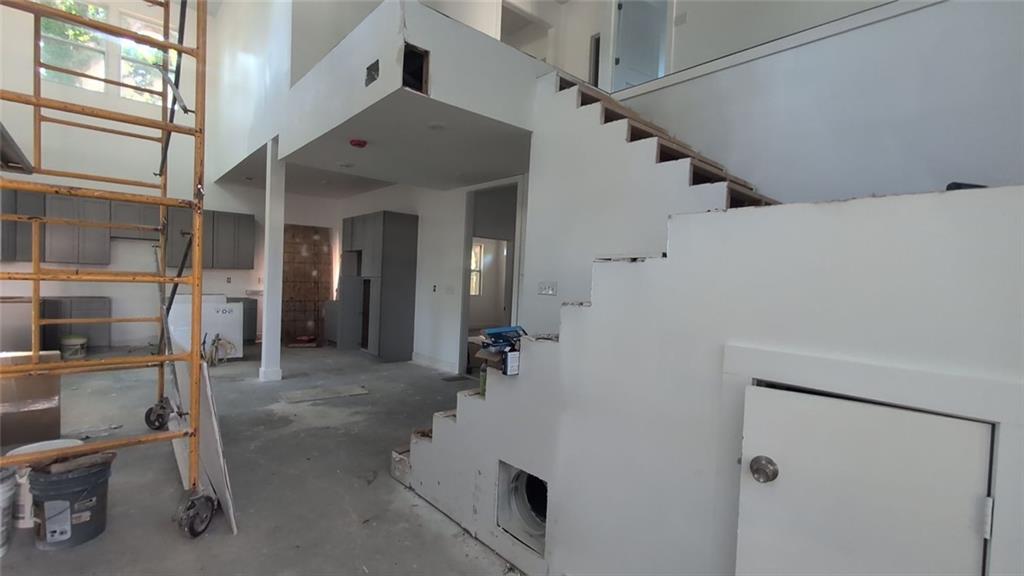 2870 Randall Street Atlanta, GA 30344 - Photo 2 of 4