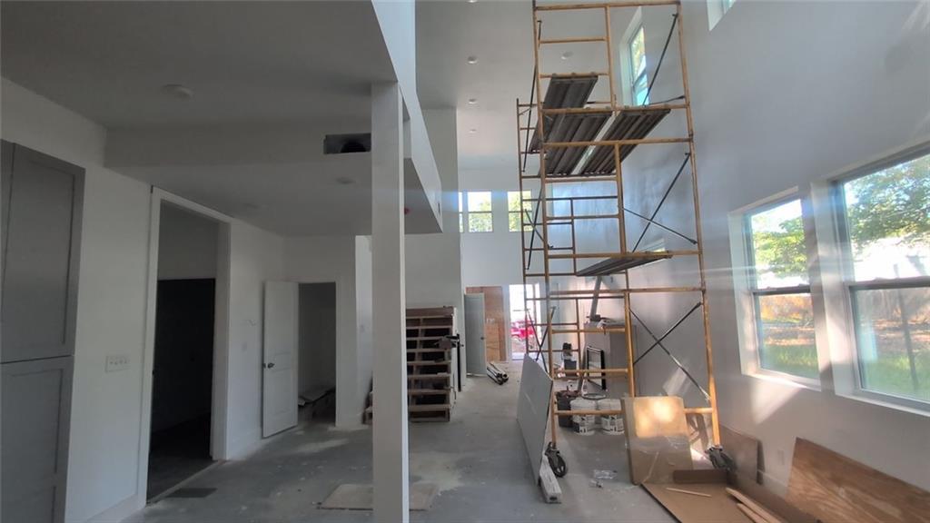 2870 Randall Street Atlanta, GA 30344 - Photo 3 of 4