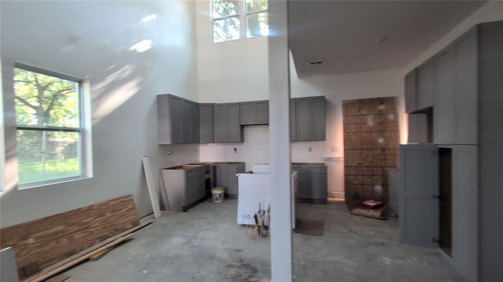 2870 Randall Street Atlanta, GA 30344 - Photo 4 of 4