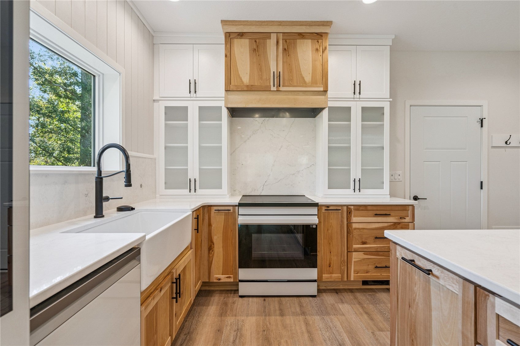 6944 Hackberry Loop Cedar Rapids, IA 52403 - Photo 8 of 31 Gallery Image 8