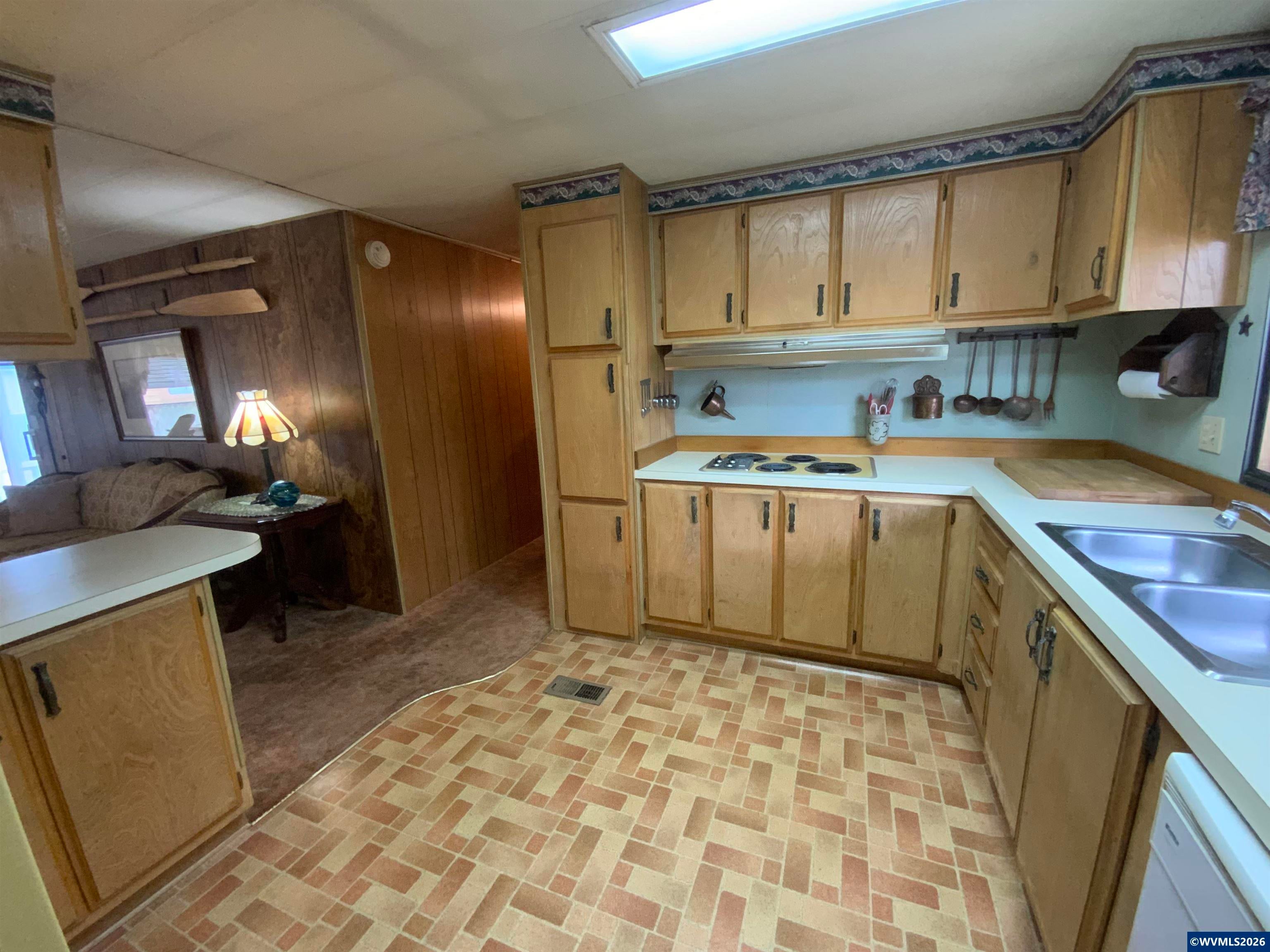 5355 River Road North, Unit 117 Keizer, OR 97303 - Photo 6 of 41 Gallery Image 6