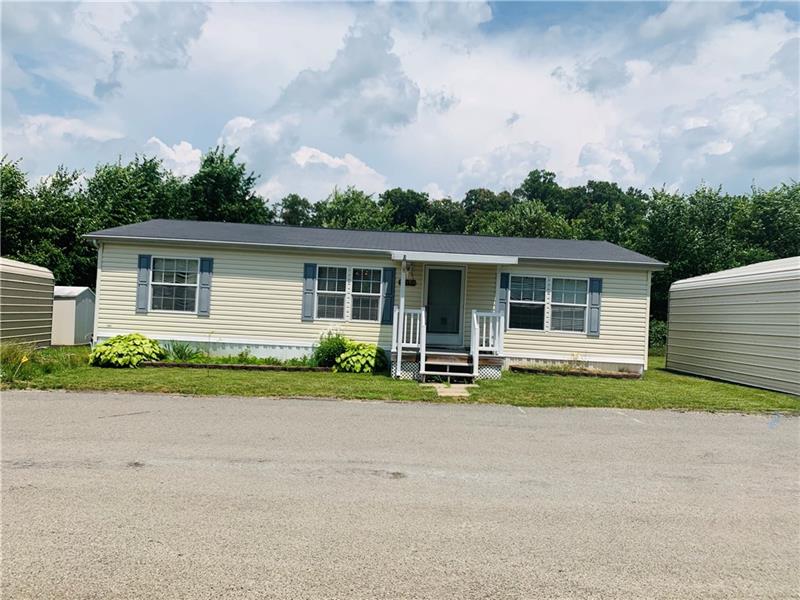 606 Deana Way Rochester, PA 15074 - Photo 1 of 17