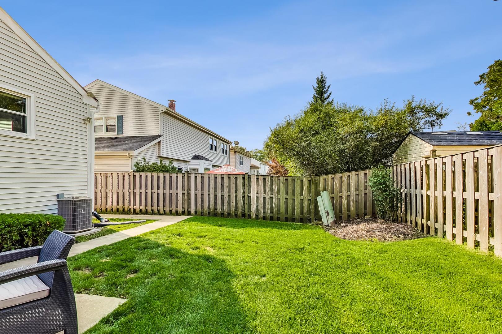 797 Dannet Road Buffalo Grove, IL 60089 - Photo 28 of 31