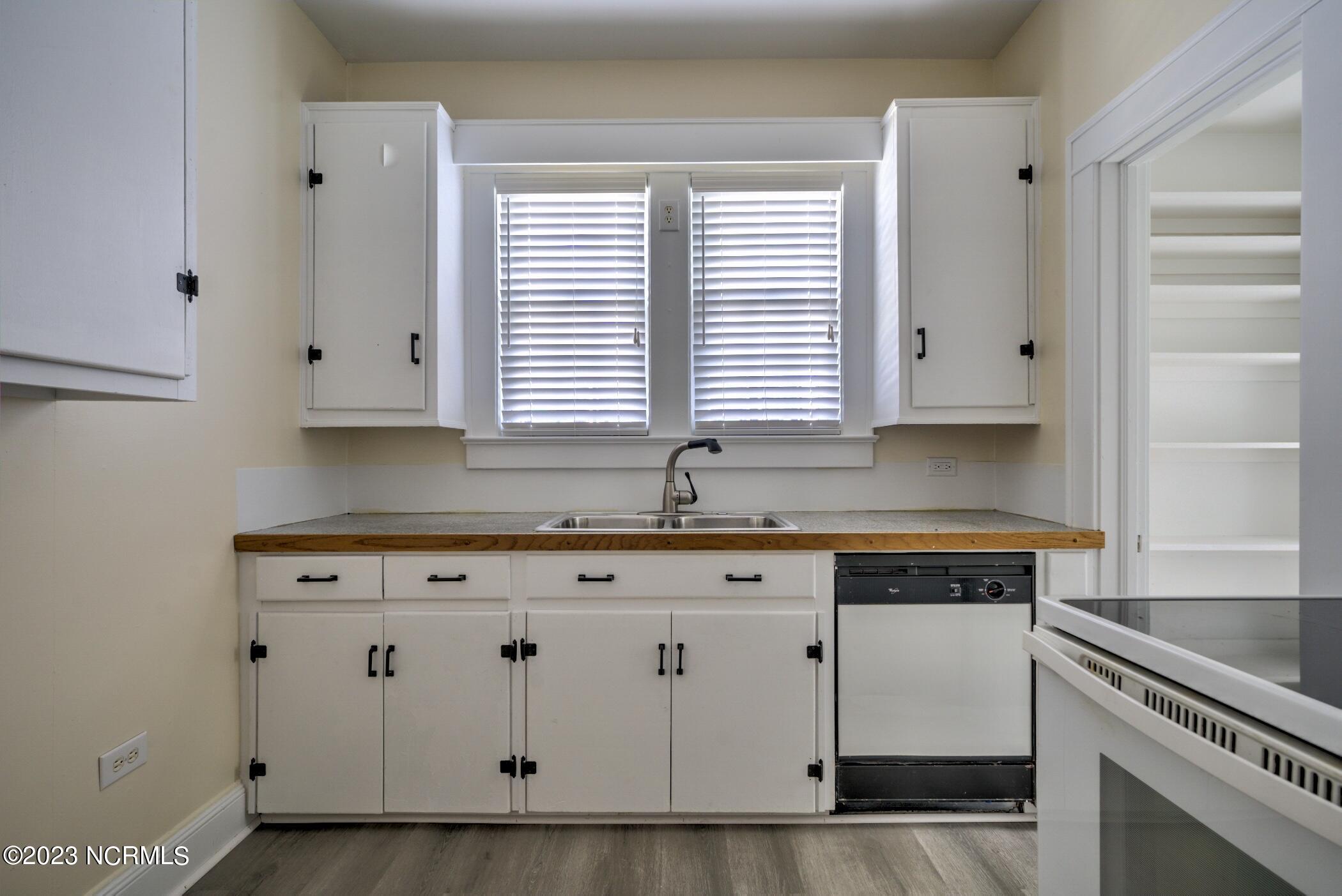 109 Scales Street Rockingham, NC 28379 - Photo 13 of 39 DSC08112_3_4_5_6