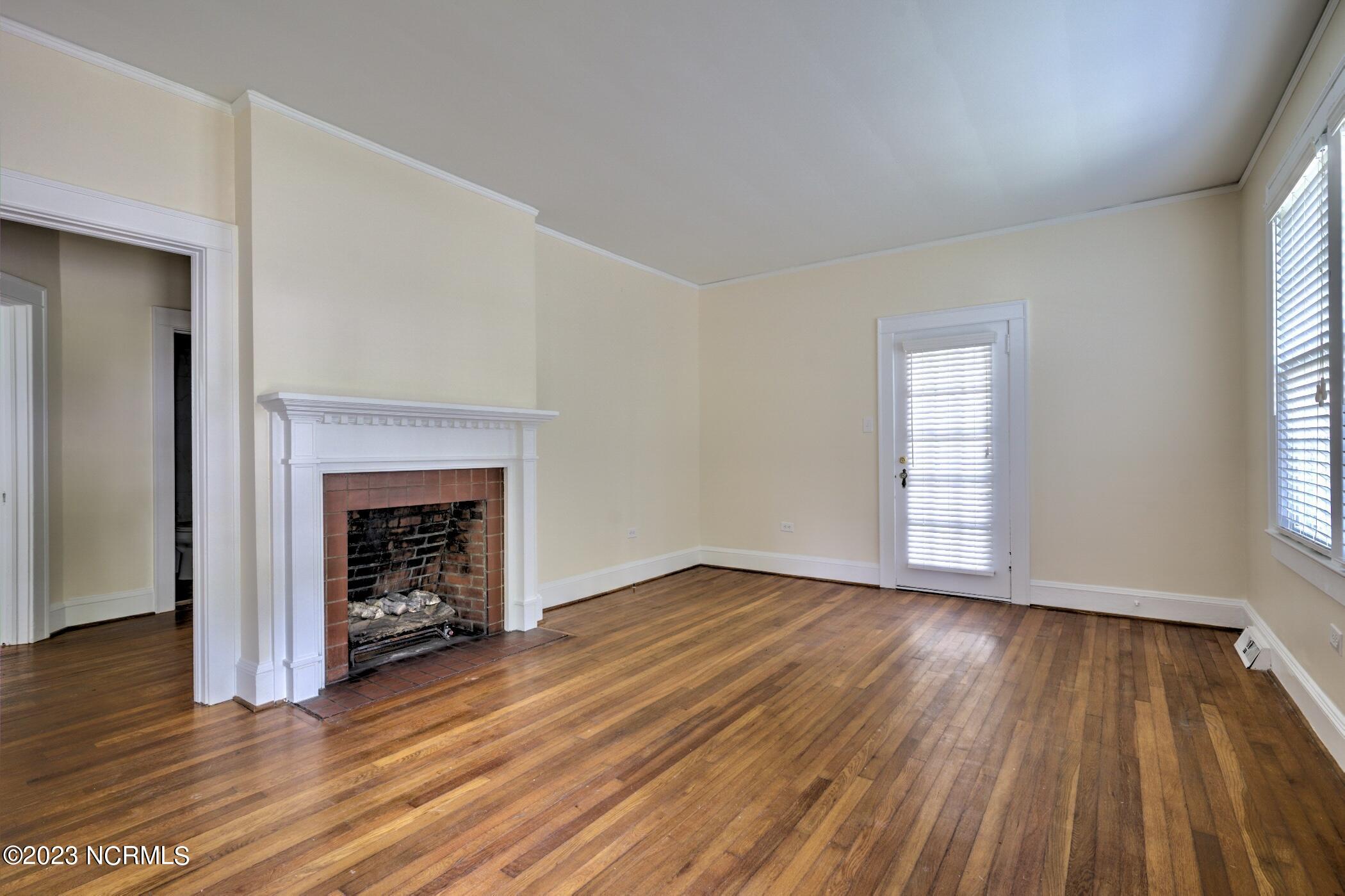 109 Scales Street Rockingham, NC 28379 - Photo 4 of 39 DSC08067_68_69_70_71