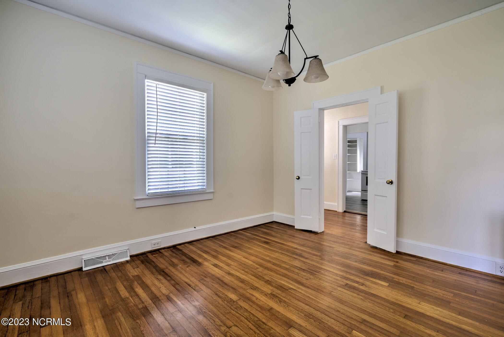 109 Scales Street Rockingham, NC 28379 - Photo 7 of 39 DSC08082_3_4_5_6