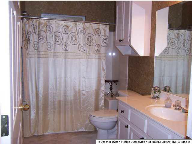 1622 Heatherview Court Baton Rouge, LA 70815 - Photo 8 of 14 Gallery Image 8