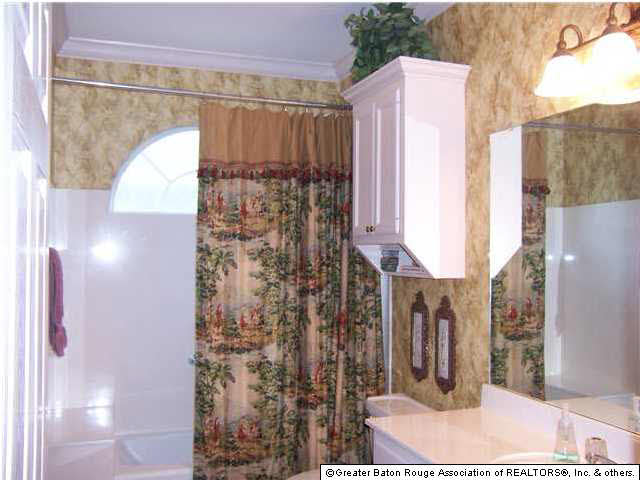 1622 Heatherview Court Baton Rouge, LA 70815 - Photo 10 of 14 Gallery Image 10